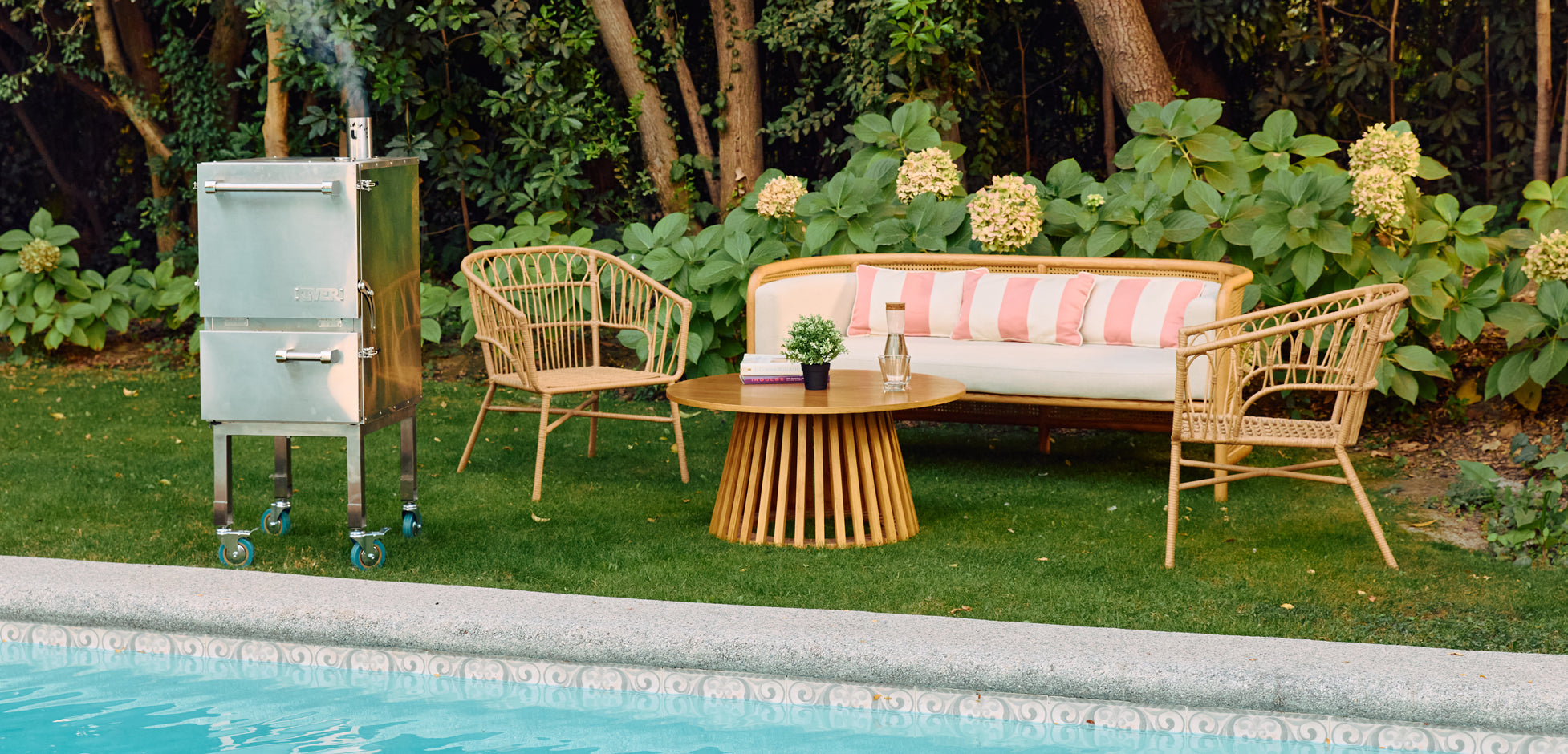 Cargar video: Video Keveri H1 Modos de Uso. Parrilla Ahumados Horno a Brasa